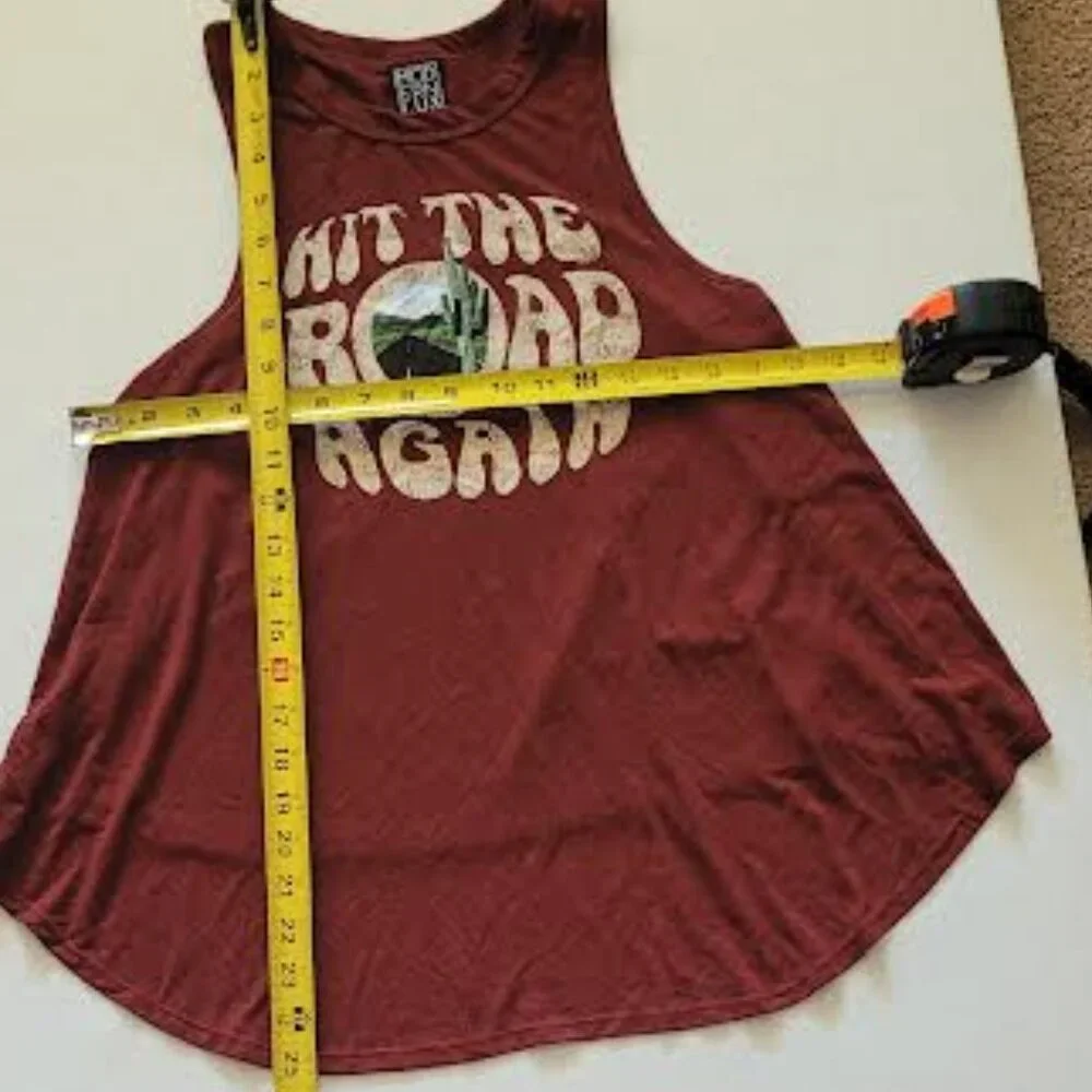 NWT Modern Lux Hit The Road Again rust colored graphic tank - Size Small - Picture 5 of 8